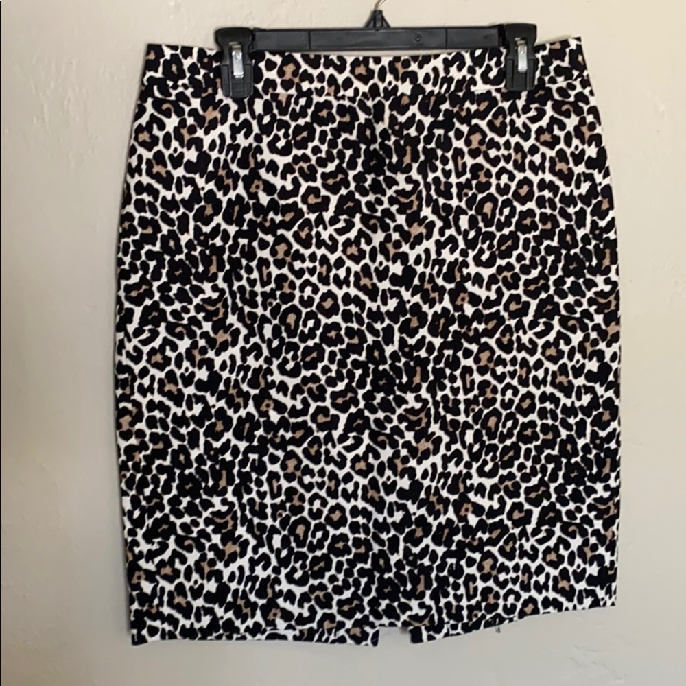 Pencil skirt